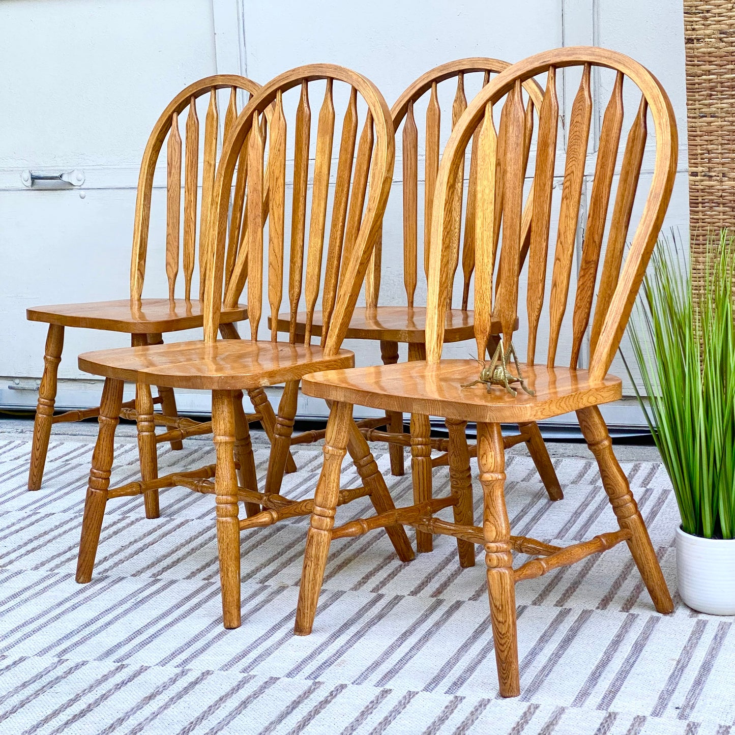 Solid Wood Table and Chair Set