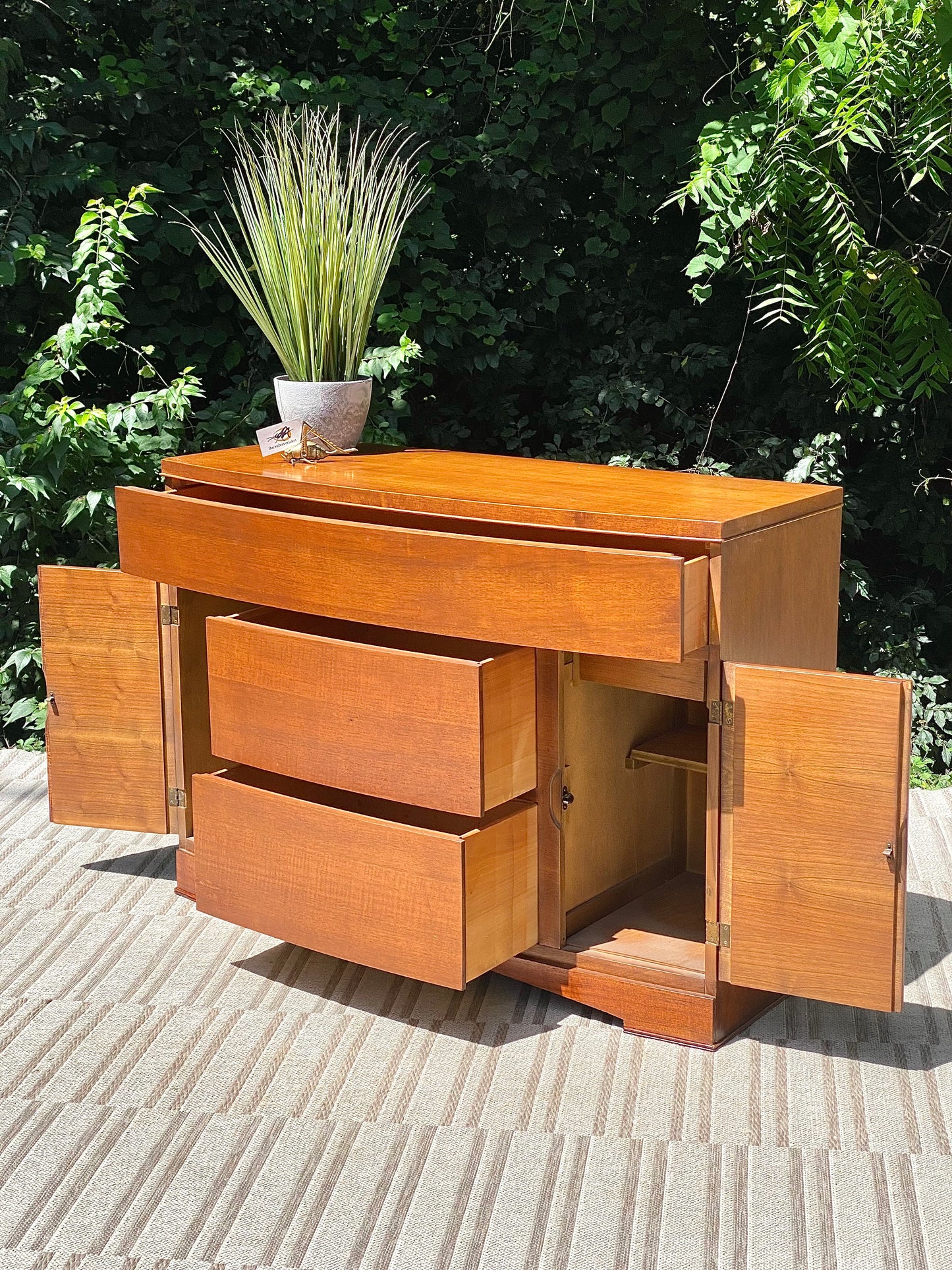 Vintage MCM Mid Century Buffet Credenza