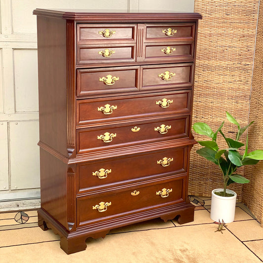 Nice Bassett Wooden 6 Drawer Dresser