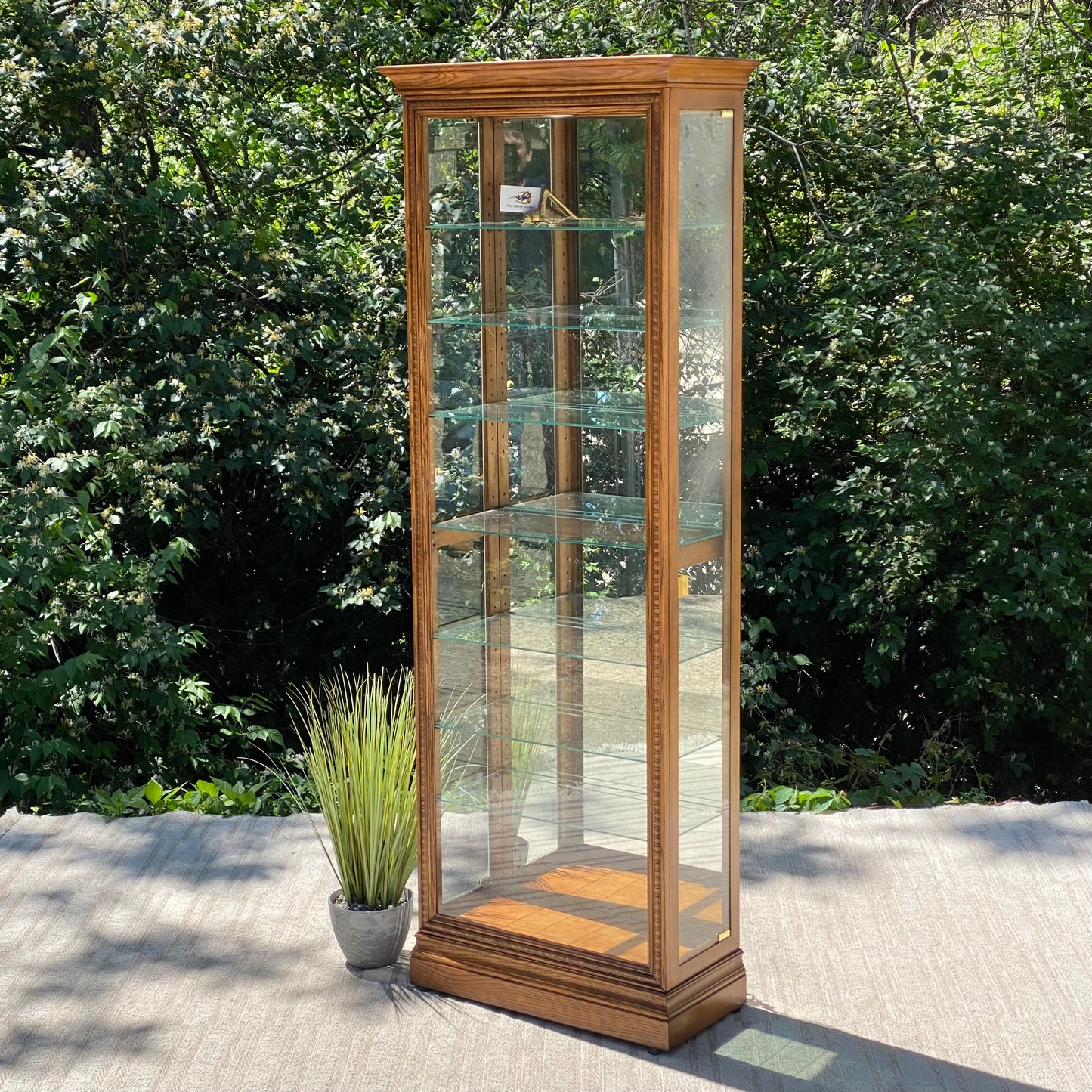 Vintage Howard Miller Glass 7 Shelf Display Case