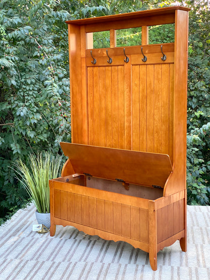 Nice Wooden Hallway Hall Tree Rack & Storage Bench