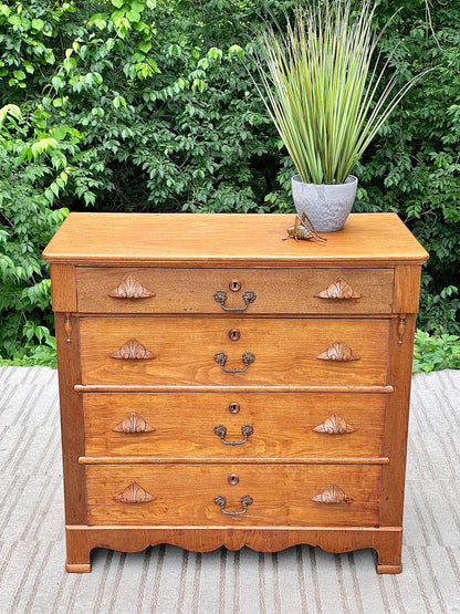 Vintage Solid Wood 4 Drawer Dresser