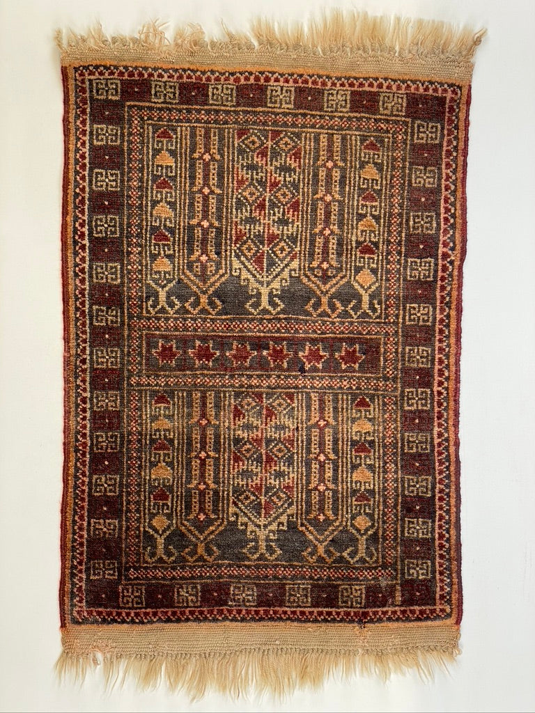 Vintage Persian Wool Rug 19"W X 30"L