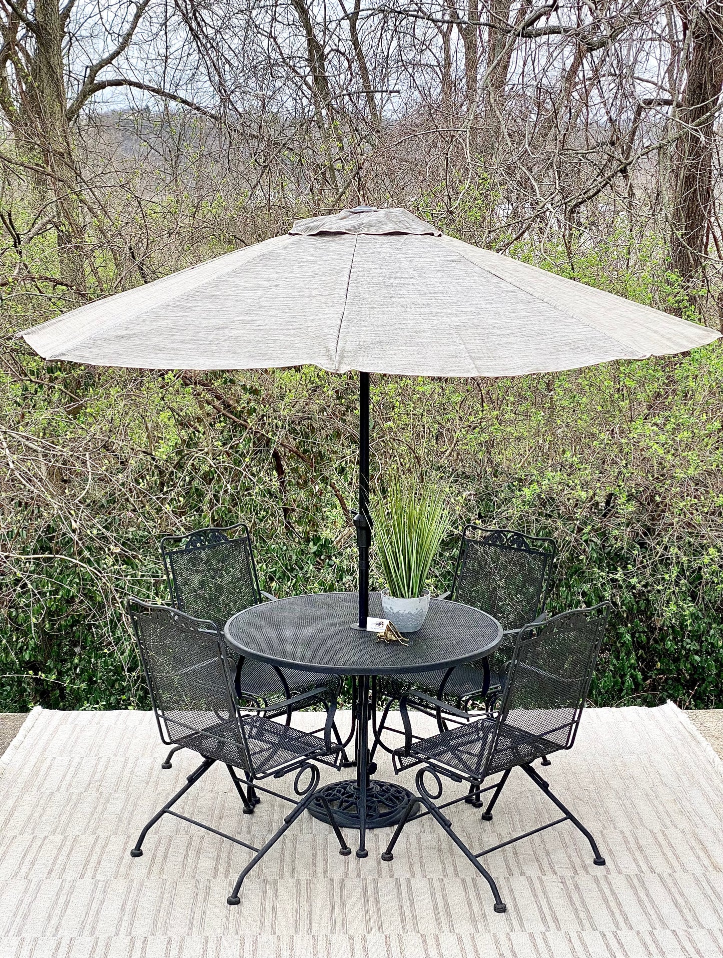 Nice Woodard Style Iron Patio Set
