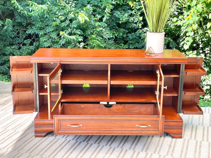 Casual Life Designs Wooden Entertainment Stand Credenza
