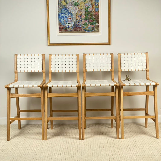 Modern 4 Set of Vinyl Bar Counter Chairs