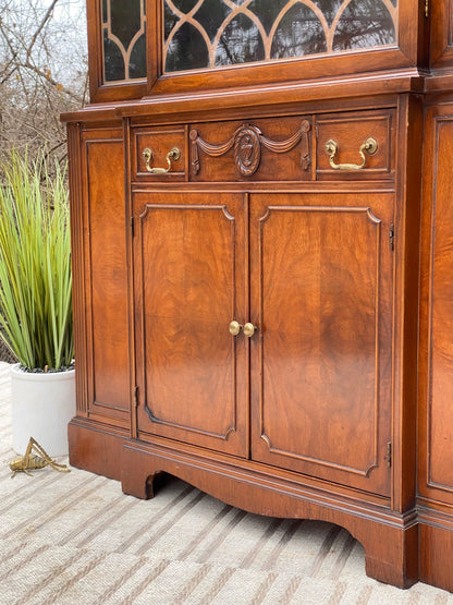 Vintage Thomasville Walnut Display Hutch