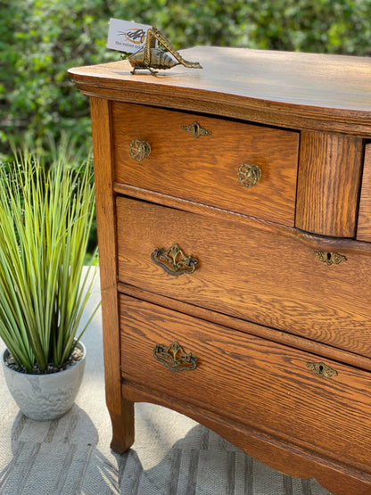 Vintage Oak 4 Drawer Dresser