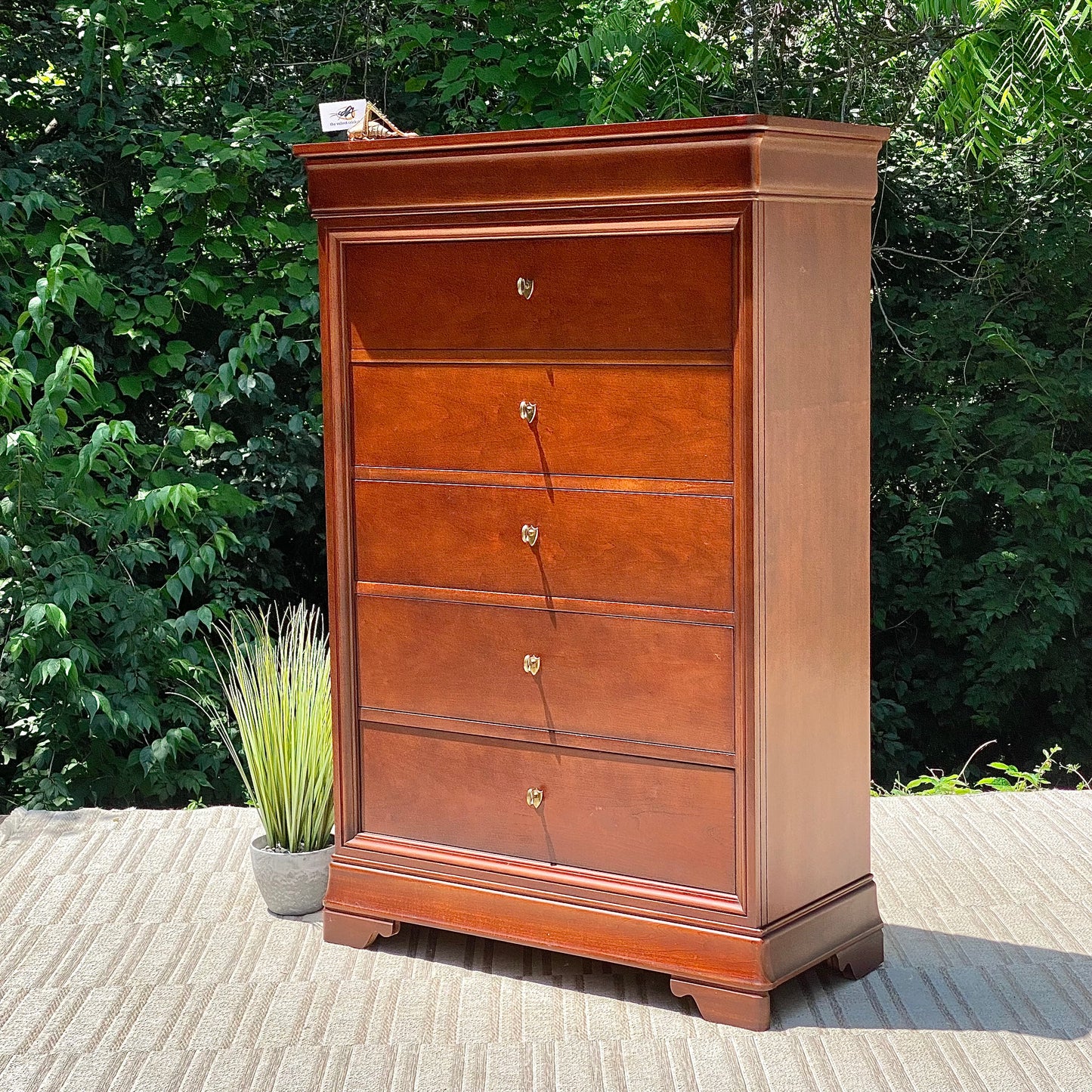 Nice Thomasville Wooden 5 Drawer Highboy Dresser