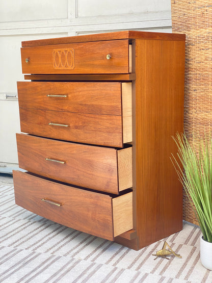 Retro MCM 4 Drawer Dresser