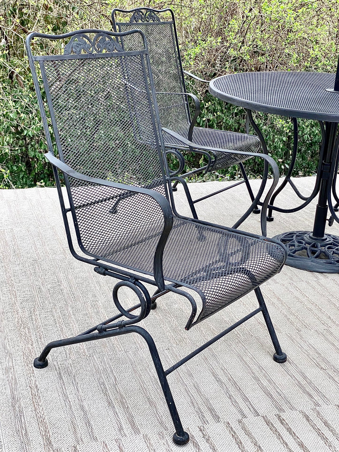 Nice Woodard Style Iron Patio Set