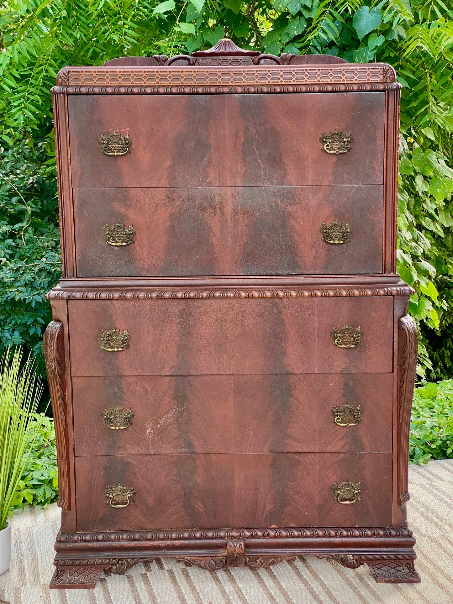 Antique Mahogany 5 Drawer Dresser