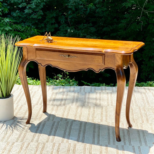 Ethan Allen Hallway Sofa Table