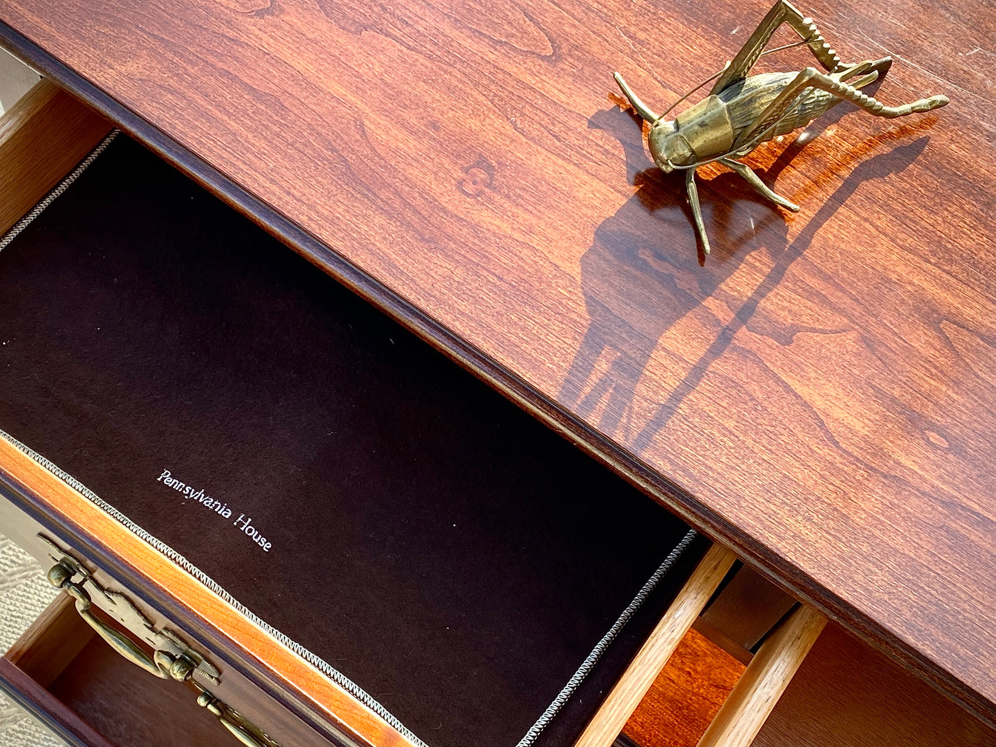 Fine Pennsylvania House Cherry Drop Leaf Server