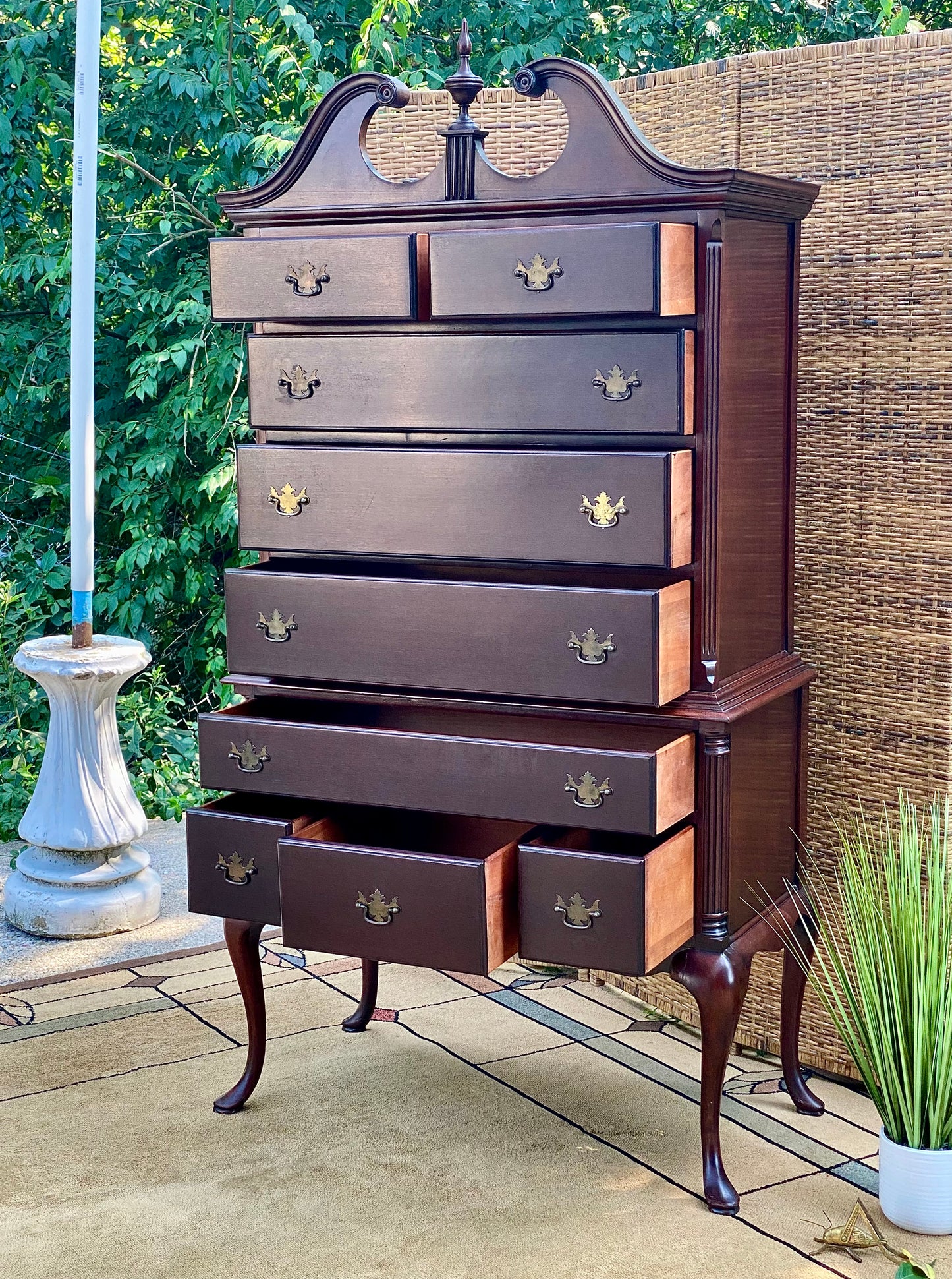 Modern Wooden 9 Drawer Dresser