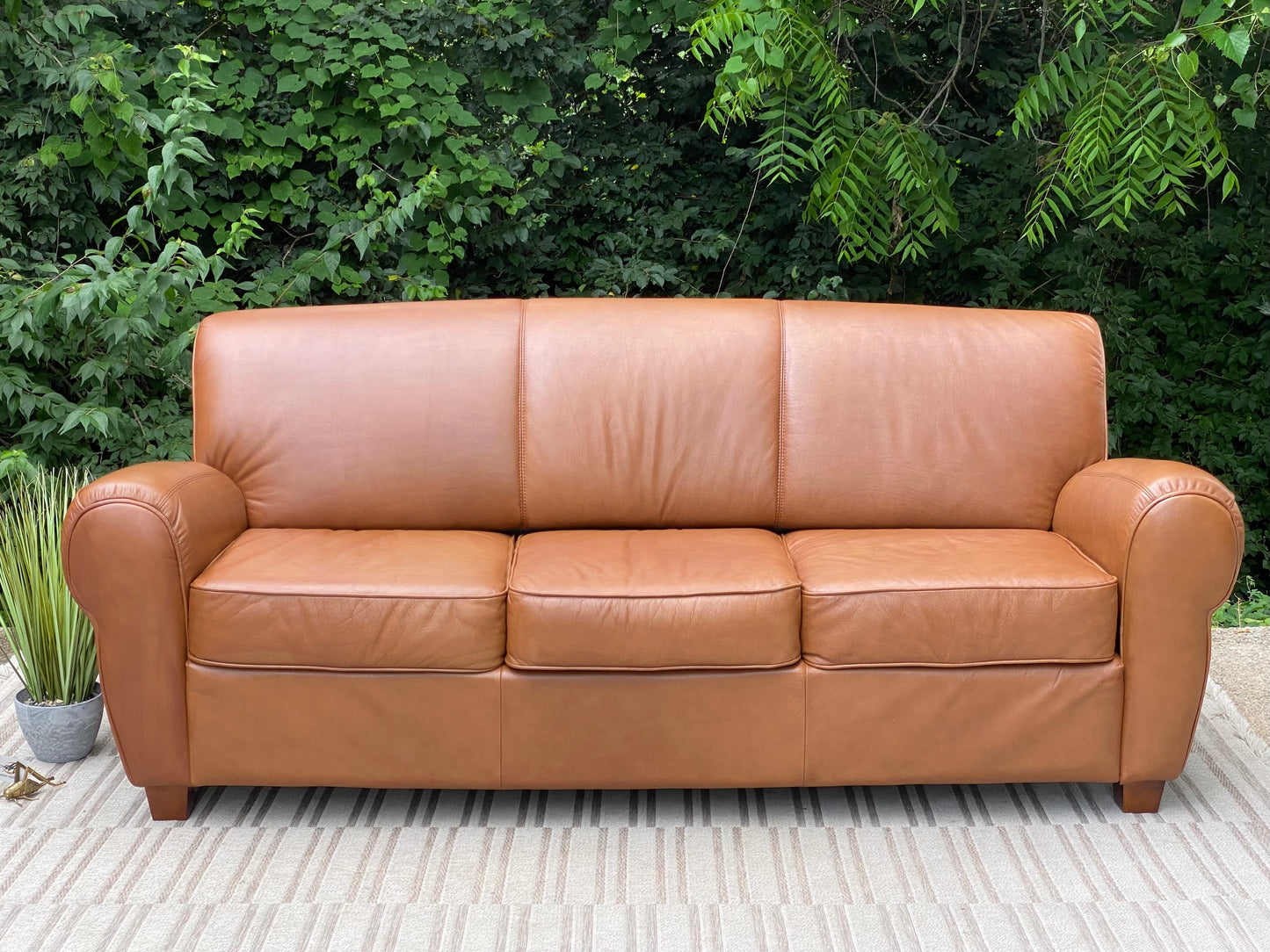 Nice Light Brown Tan Leather Sofa Couch