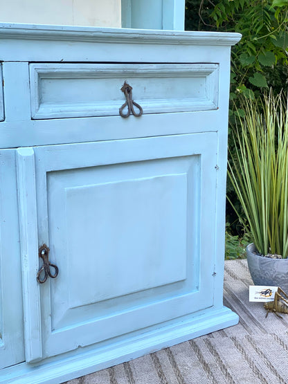 Nice Painted Wooden Pine Display Hutch