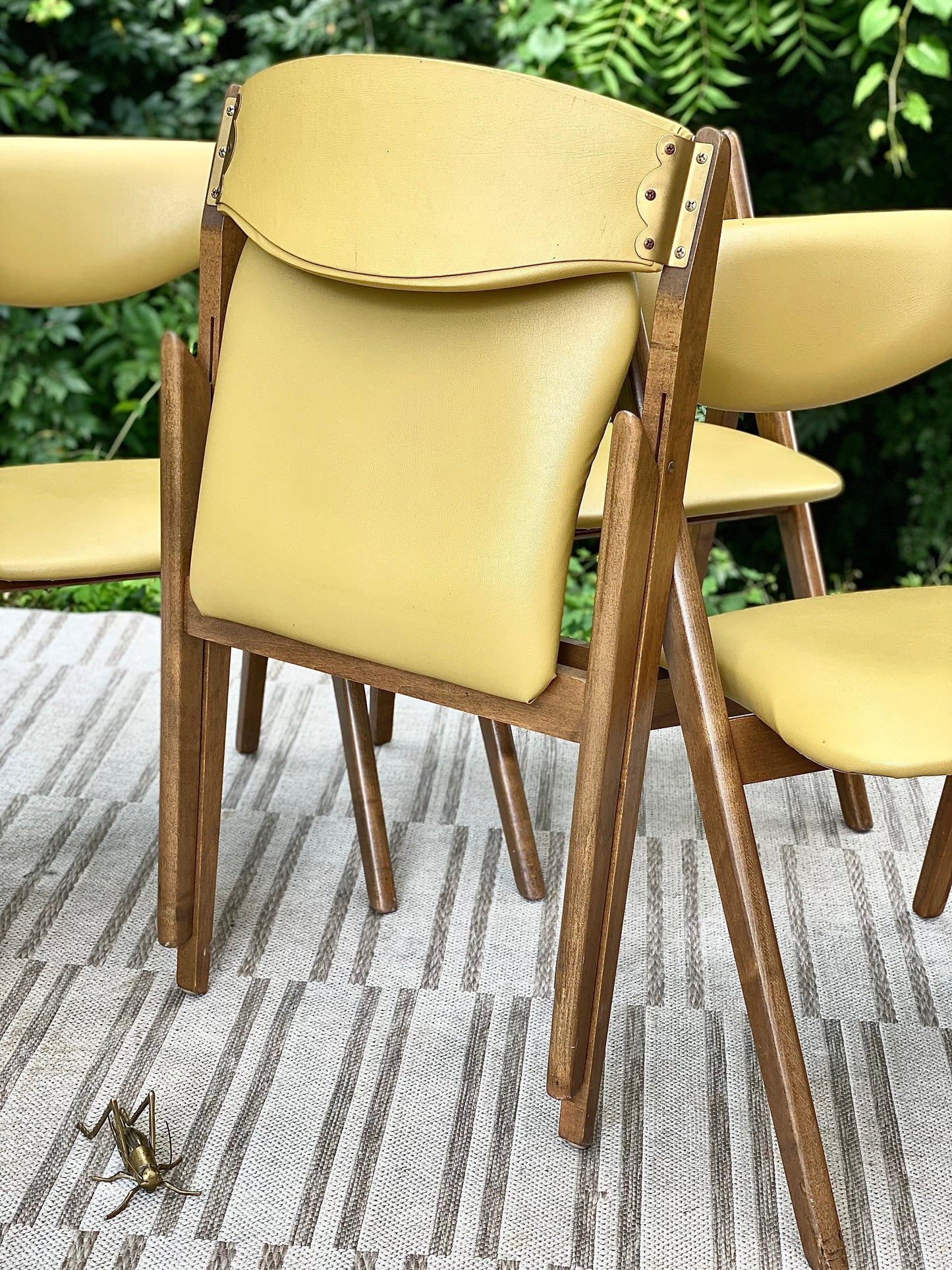 Set of 6 MCM Wonderfold Vinyl Chairs