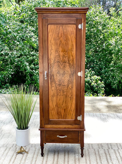 Vintage Art Deco Wooden Gibson Cabinet