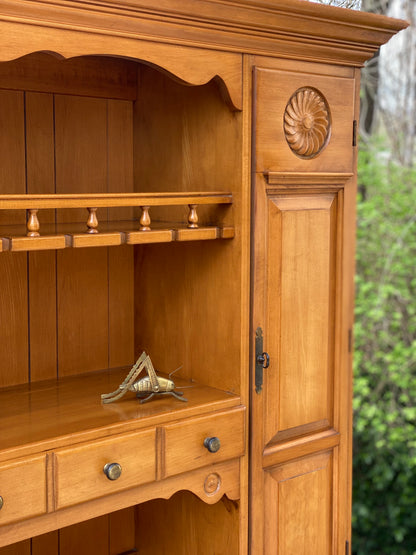 Vintage 2 Piece Hutch