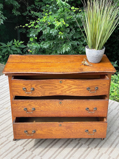 Vintage Oak 3 Drawer Dresser