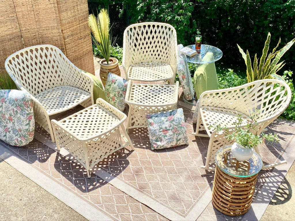 Vintage Brown Jordan White Patio Chair Set