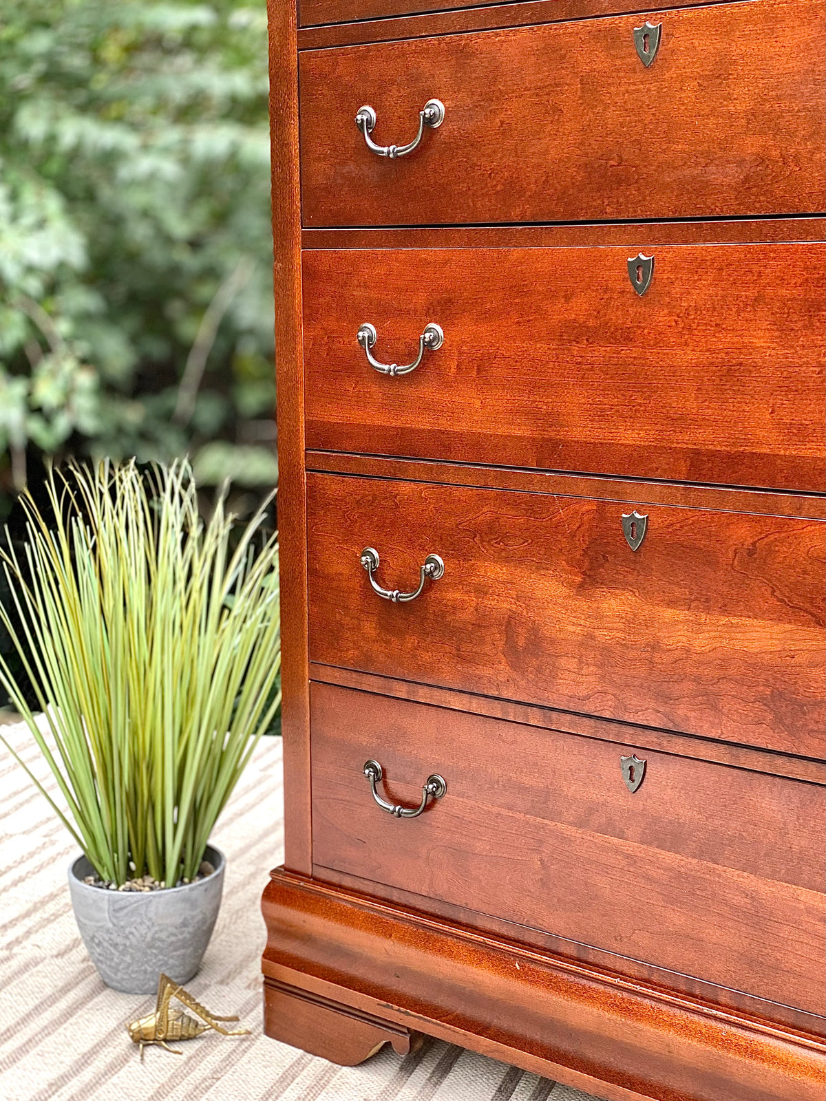 Nice Wooden Broyhill 5 Drawer Highboy Dresser