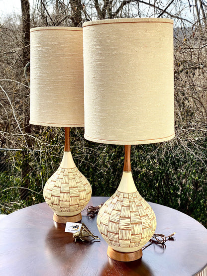 Pair of Vintage MCM Mid Century Lamps