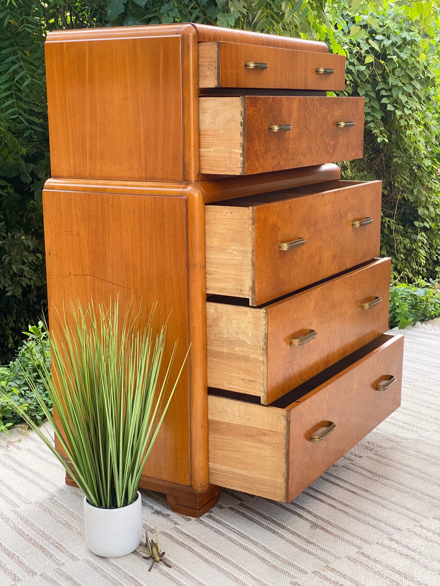 Vintage Art Deco 5 Drawer Dresser