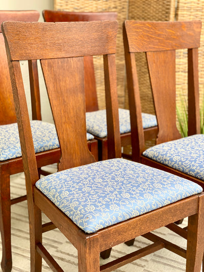 Nice Antique Set of 4 Oak Chairs