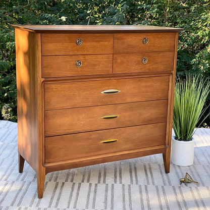 Vintage MCM Dixie 7 Drawer Dresser