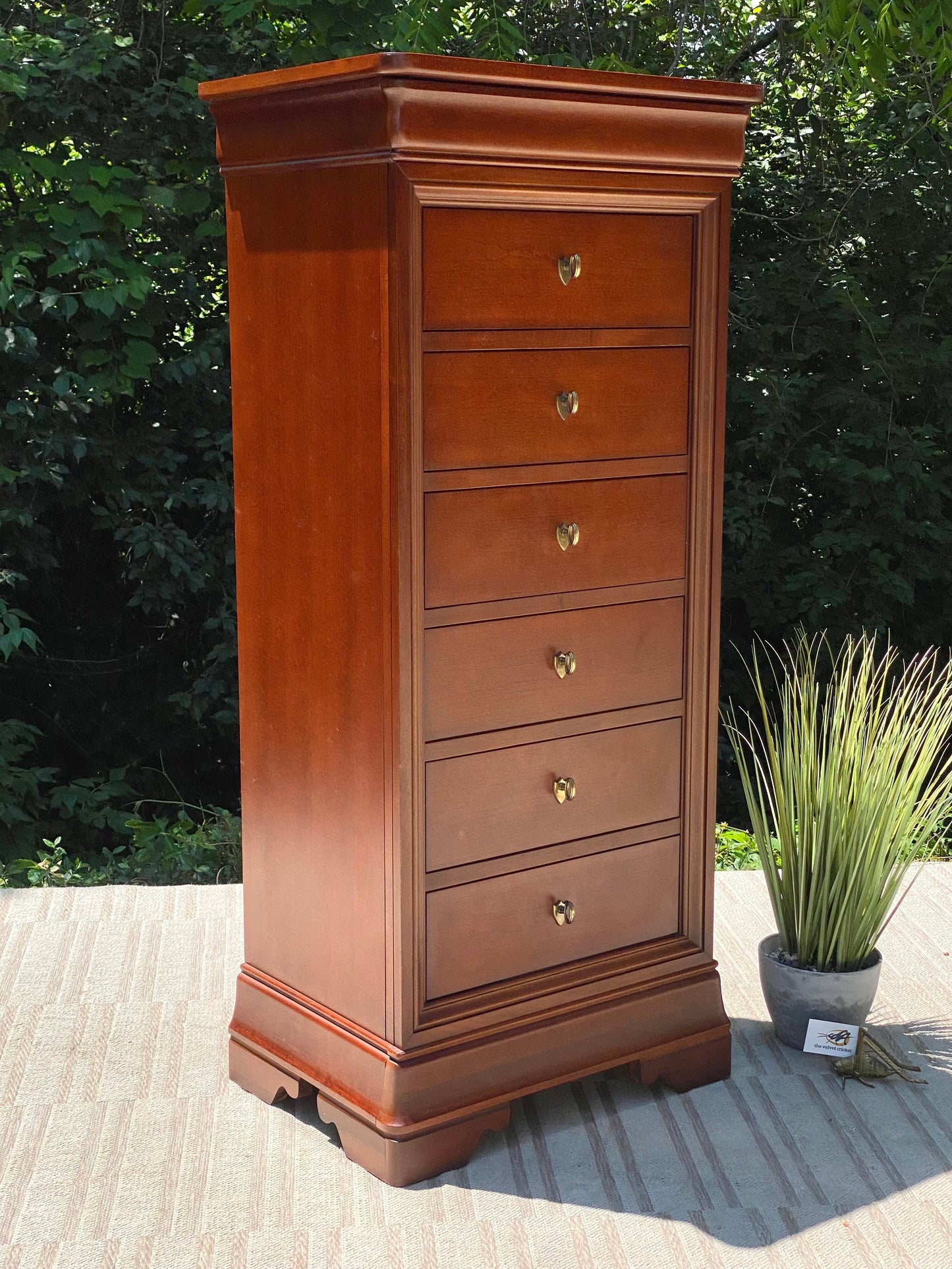 Nice Thomasville Wooden 6 Drawer Tall Chest of Drawers
