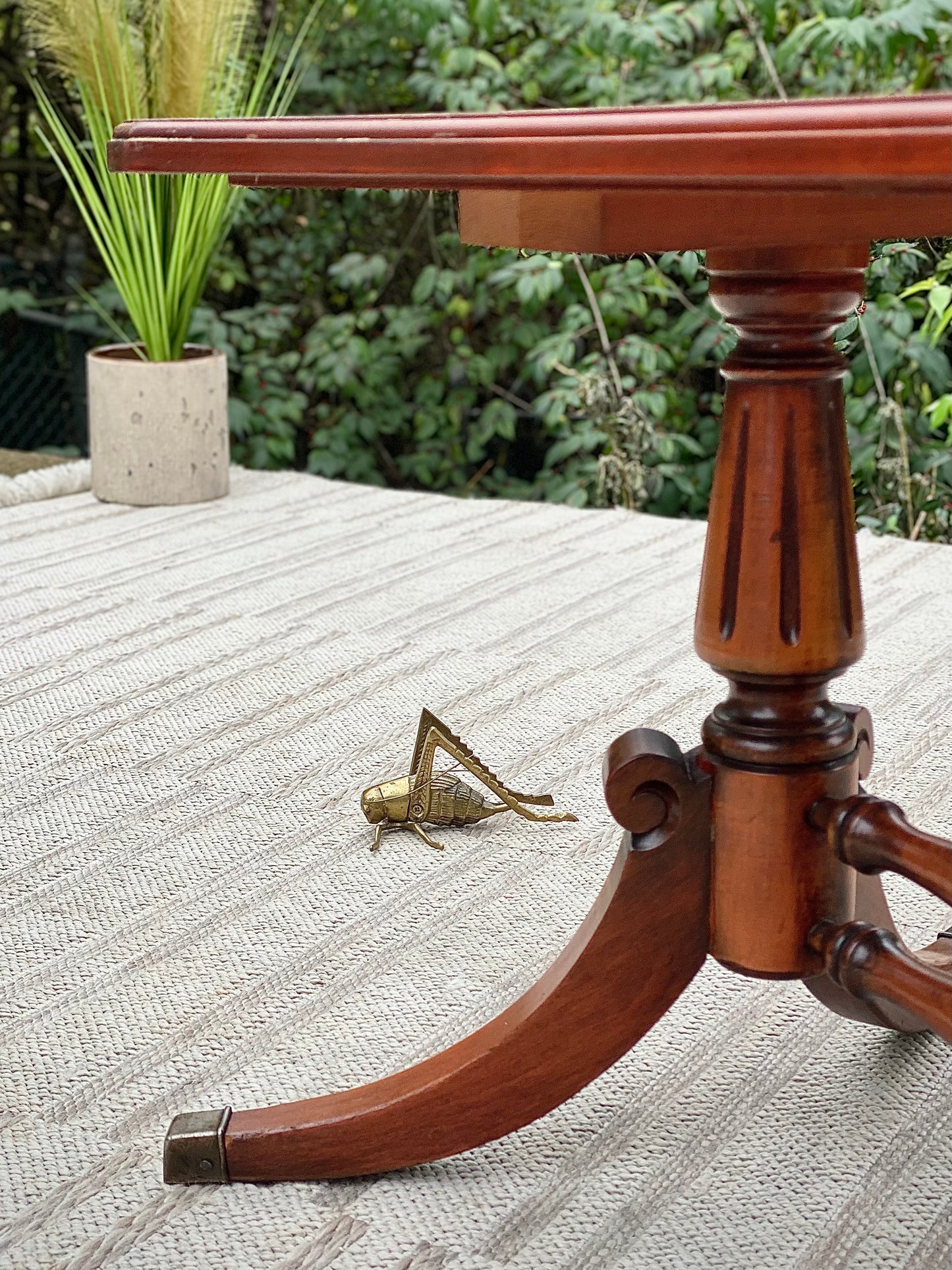 Vintage Walnut Federal Leather Top Kidney Table