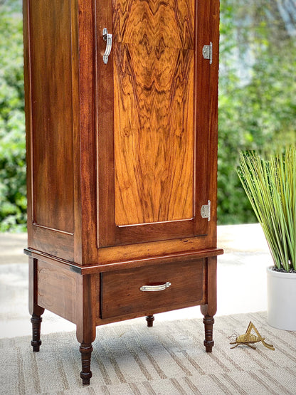 Vintage Art Deco Wooden Gibson Cabinet