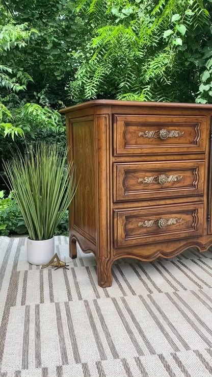 Vintage Drexel 9 Drawer Dresser