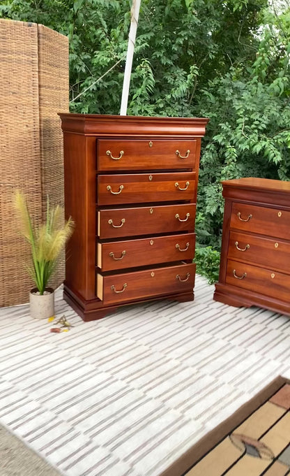 Modern Wooden 5 Drawer Dresser