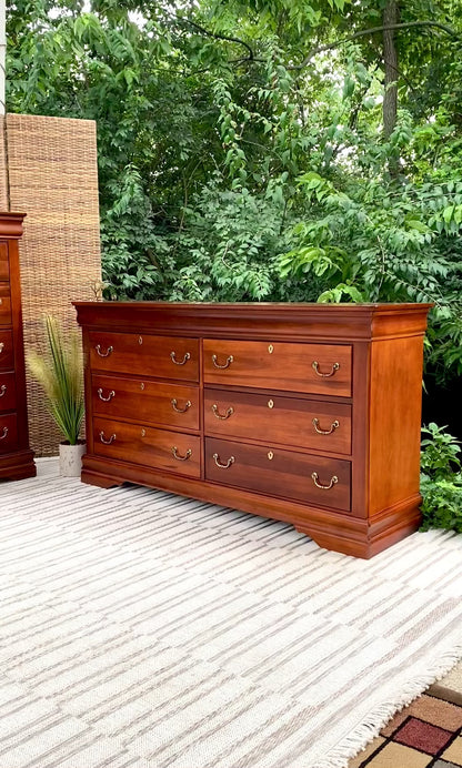 Modern Wooden 6 Drawer Dresser