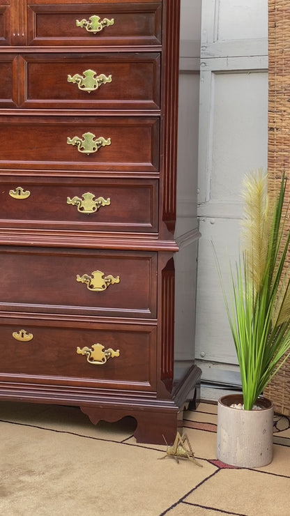 Nice Bassett Wooden 6 Drawer Dresser