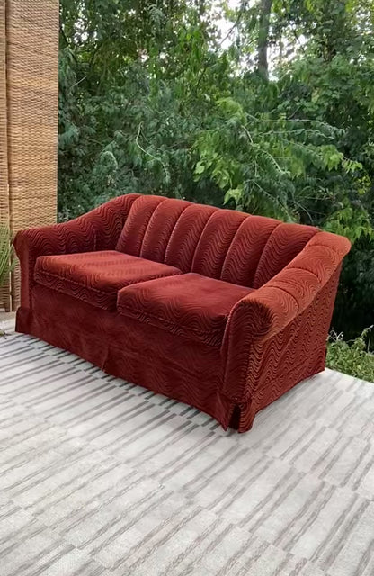 Vintage Swirl Raisin Loveseat