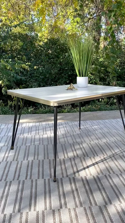 Vintage MCM Formica Table