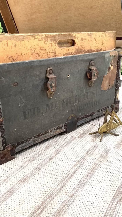 Antique Local Cincinnati Mulhauser Travel Trunk