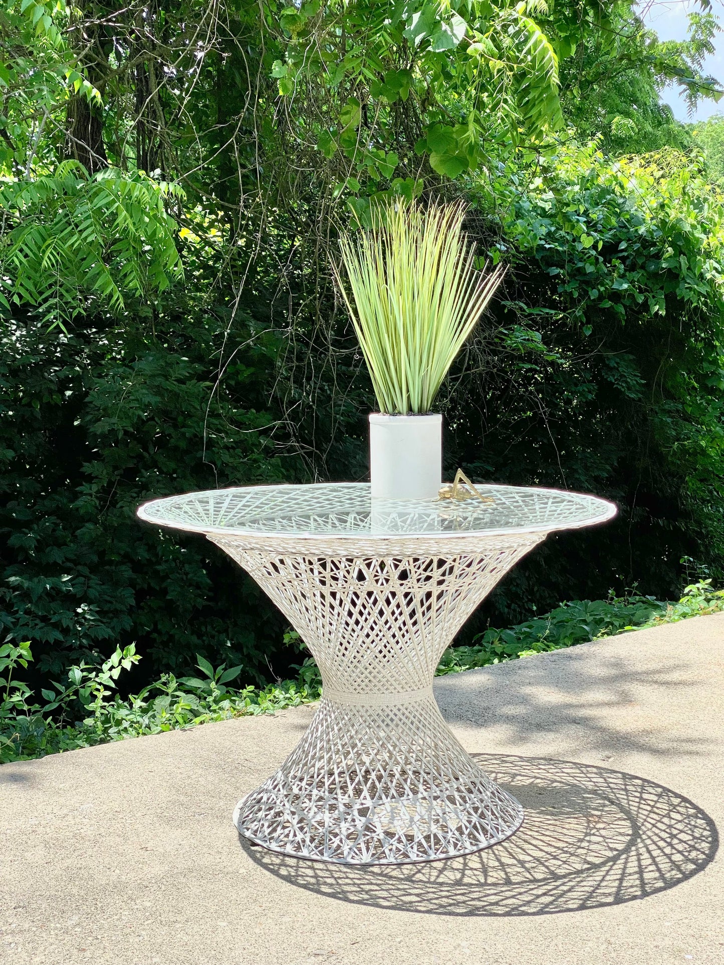Vintage MCM Woodard Fiberglass Patio Table - Indoor/Outdoor Furniture