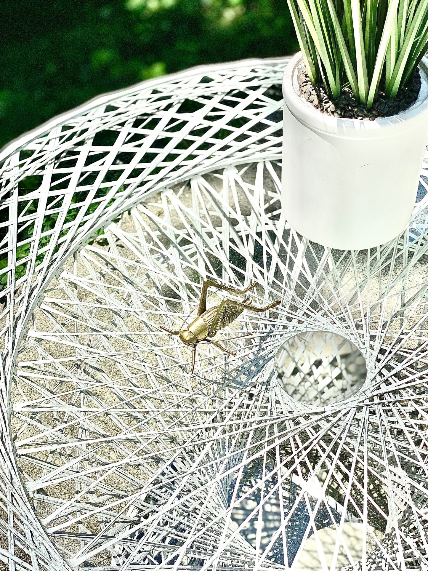 Vintage MCM Woodard Fiberglass Patio Table - Indoor/Outdoor Furniture